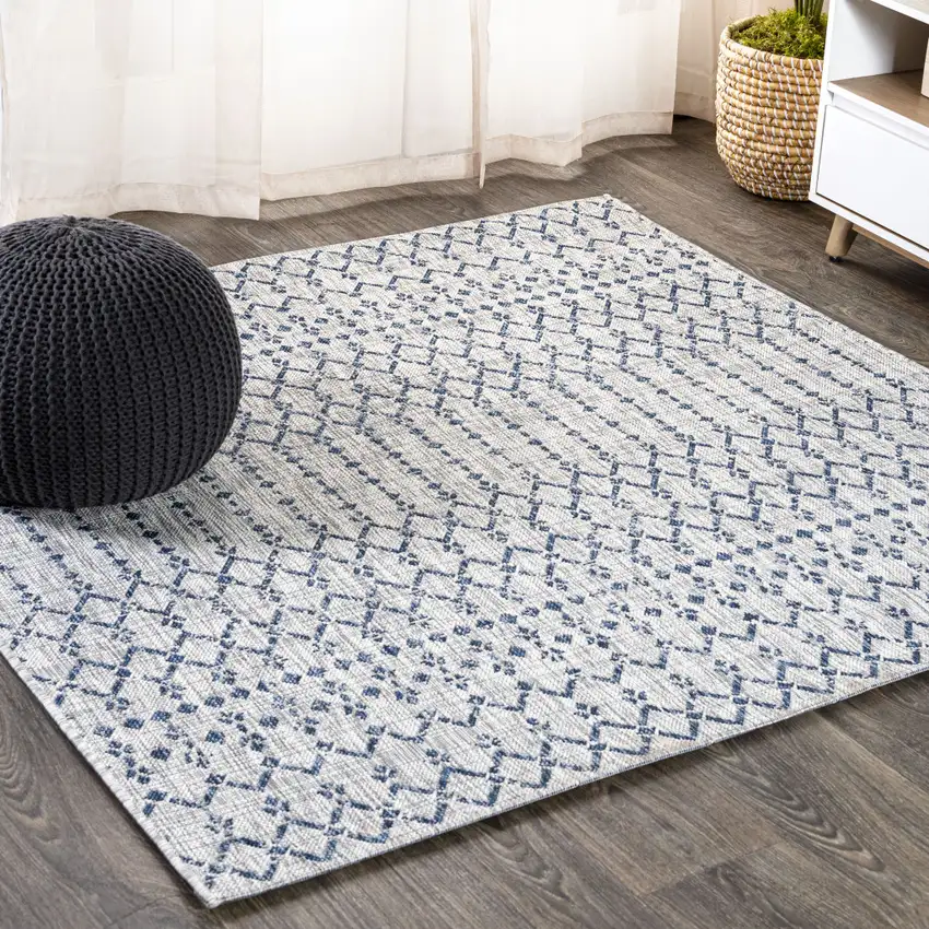8' Light Gray And Navy Blue Square Trellis Indoor Outdoor Area Rug Photo 4