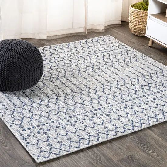 9' Light Gray And Navy Blue Square Trellis Indoor Outdoor Area Rug Photo 4