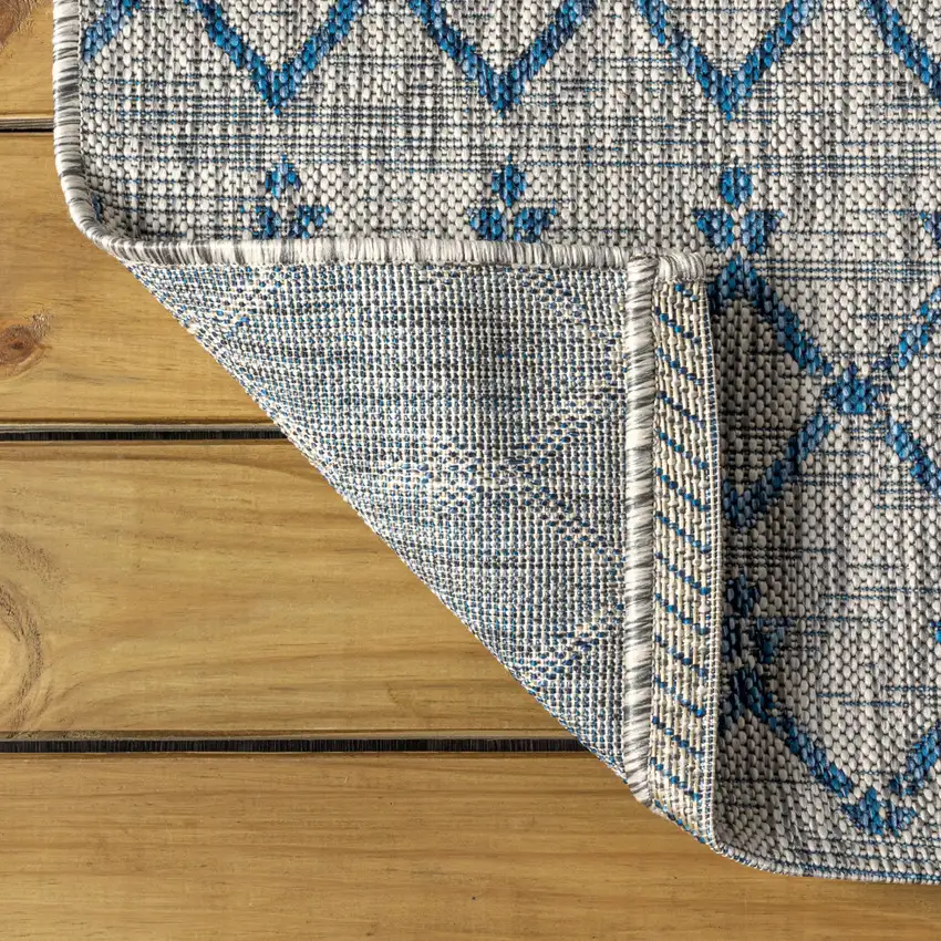 20' Light Gray And Navy Blue Trellis Indoor Outdoor Runner Rug Photo 5