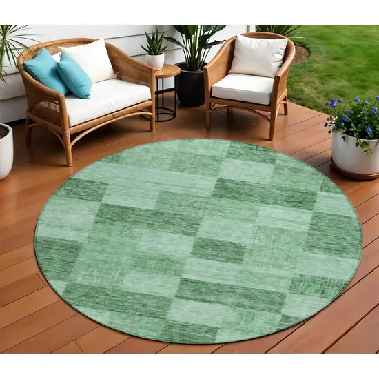 8' Light Green And Dark Green Round Geometric Washable Indoor Outdoor Area Rug Photo 1