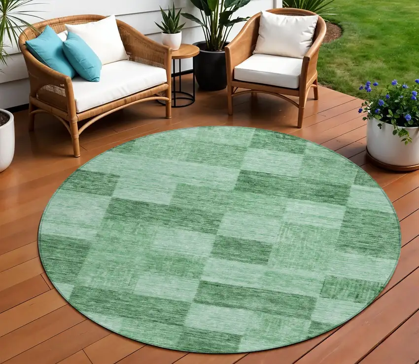 8' Light Green And Dark Green Round Geometric Washable Indoor Outdoor Area Rug Photo 1