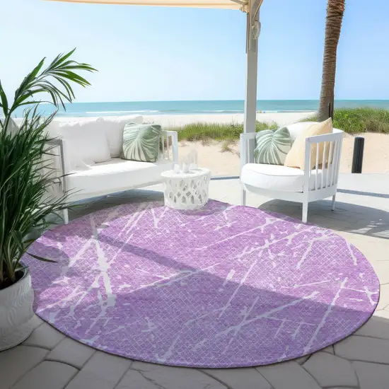 8' Lilac And Ivory Round Abstract Washable Indoor Outdoor Area Rug Photo 4