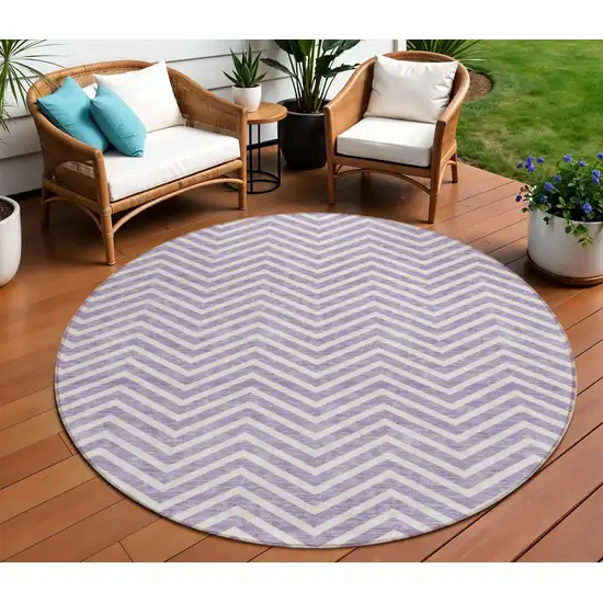 8' Lilac And Ivory Round Chevron Washable Indoor Outdoor Area Rug Photo 1