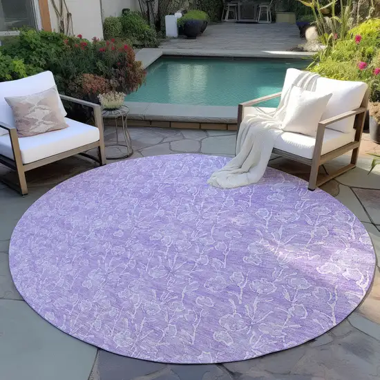 8' Lilac And Ivory Round Floral Washable Indoor Outdoor Area Rug Photo 6