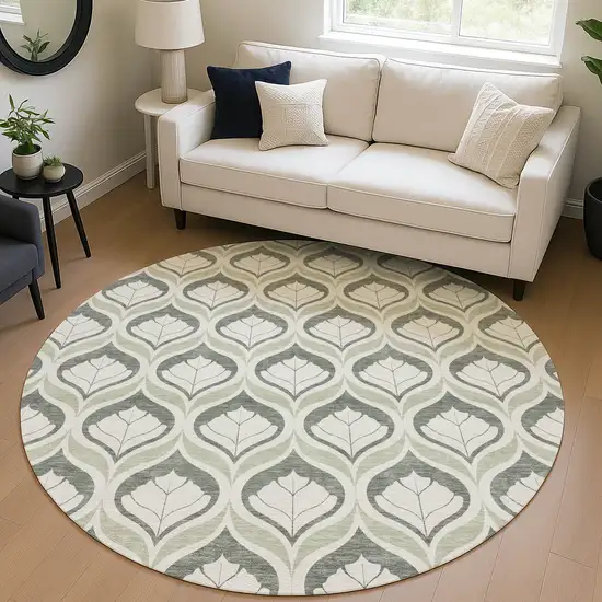 8' Lime Green And Beige Round Geometric Washable Indoor Outdoor Area Rug Photo 5