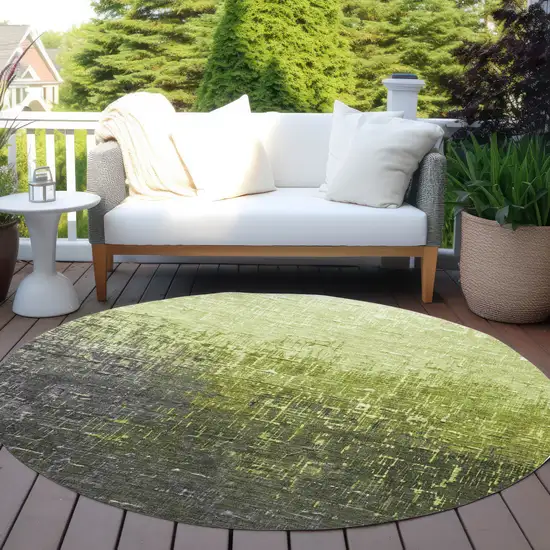 8' Lime Green And Dark Gray Round Ombre Washable Indoor Outdoor Area Rug Photo 7