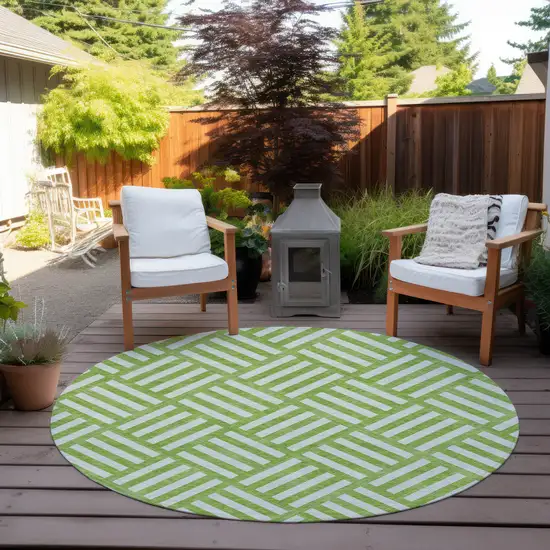 8' Lime Green And Ivory Round Geometric Washable Indoor Outdoor Area Rug Photo 6