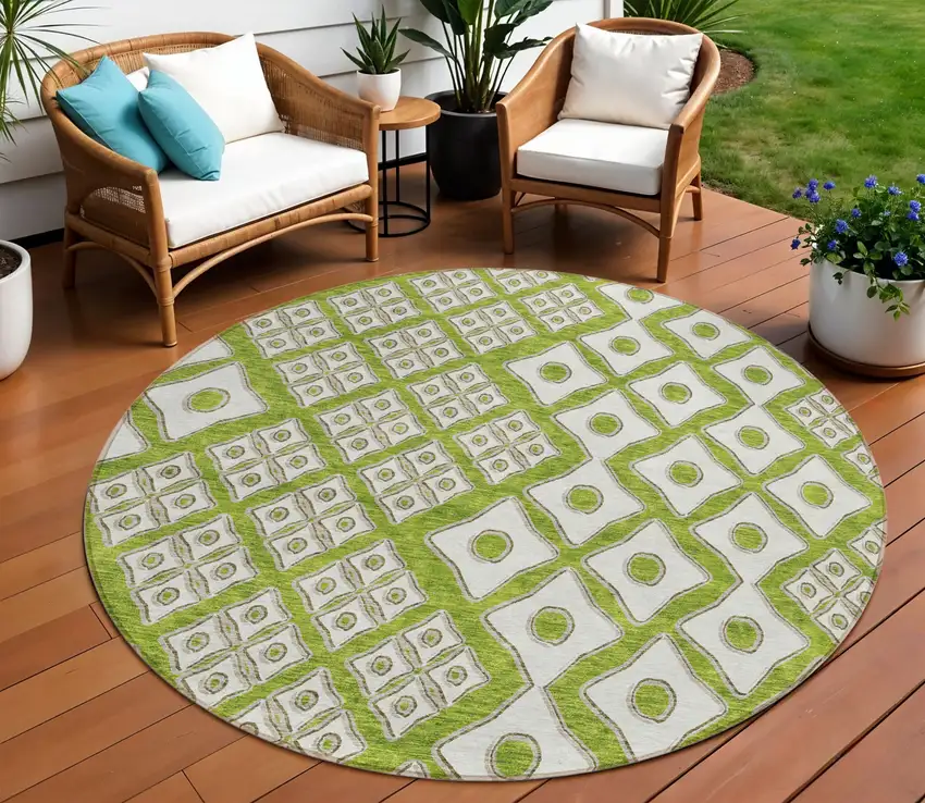 8' Lime Green And Ivory Round Geometric Washable Indoor Outdoor Area Rug Photo 1