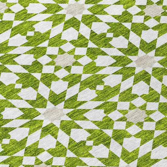 8' Lime Green Ivory And Beige Round Floral Medallion Washable Indoor Outdoor Area Rug Photo 9