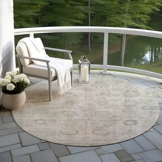 8' Linen And Gray Round Tribal Washable Indoor Outdoor Area Rug Photo 5
