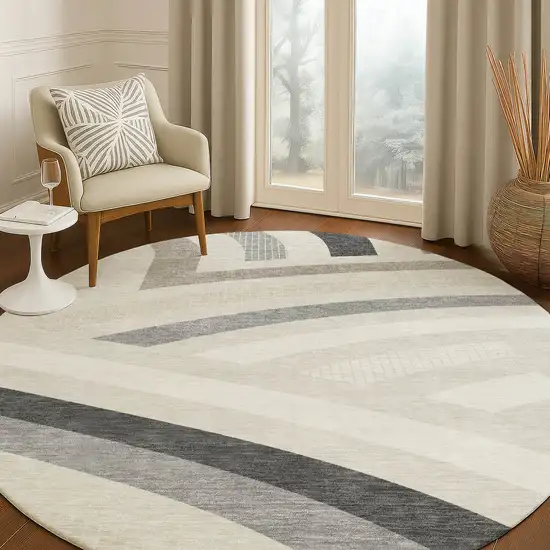 8' Linen And Ivory Round Abstract Washable Indoor Outdoor Area Rug Photo 4