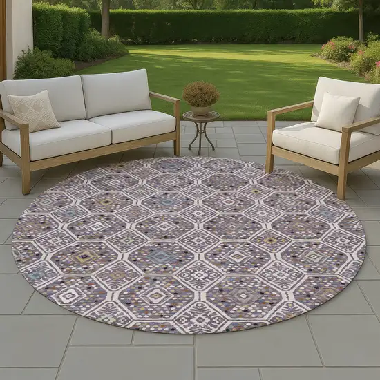 8' Linen And Plum Round Geometric Washable Indoor Outdoor Area Rug Photo 4