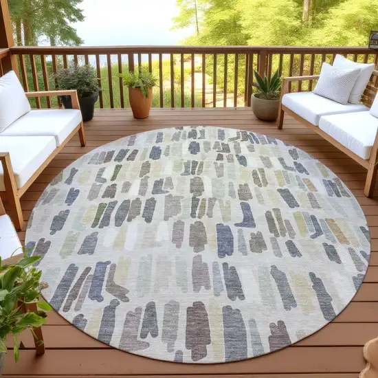 8' Linen Gray And Beige Round Striped Washable Indoor Outdoor Area Rug Photo 4