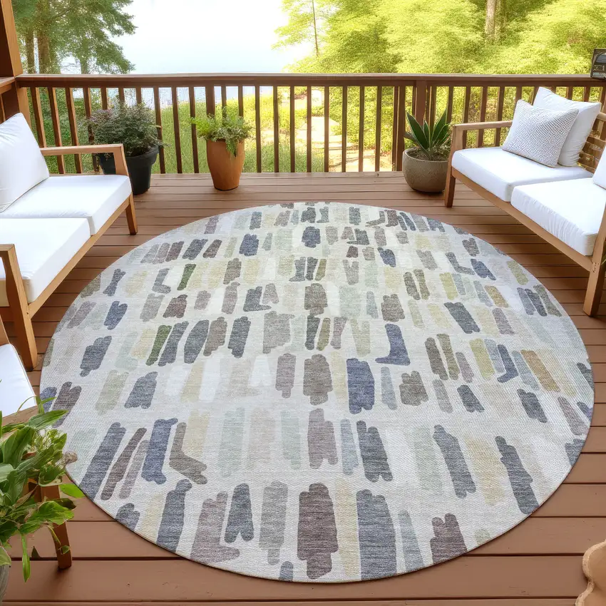 8' Linen Gray And Beige Round Striped Washable Indoor Outdoor Area Rug Photo 4