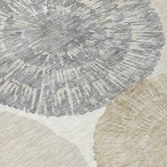 8' Linen Ivory And Beige Round Abstract Washable Indoor Outdoor Area Rug Photo 5