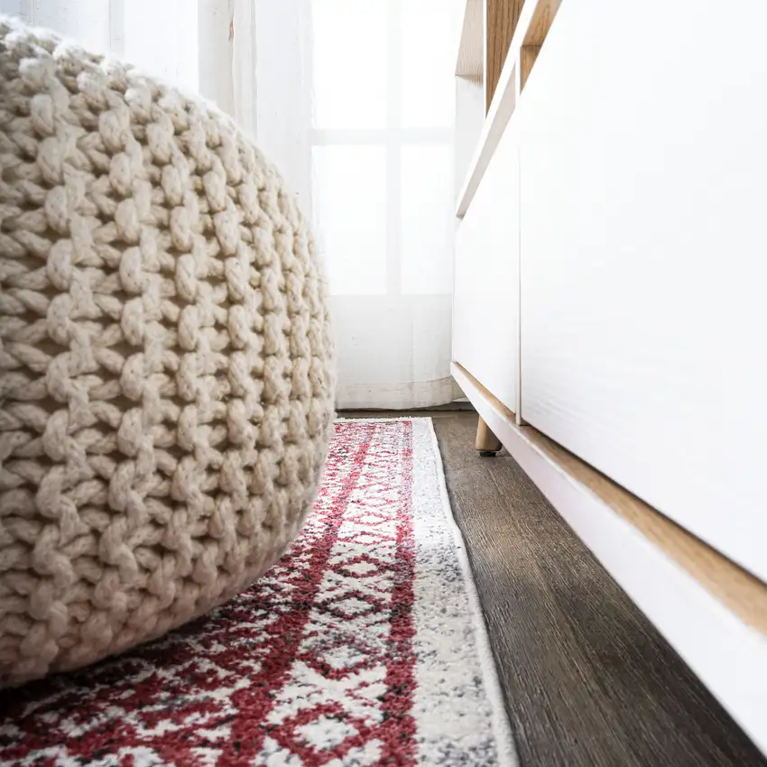 10' Medallion Runner Rug Photo 9