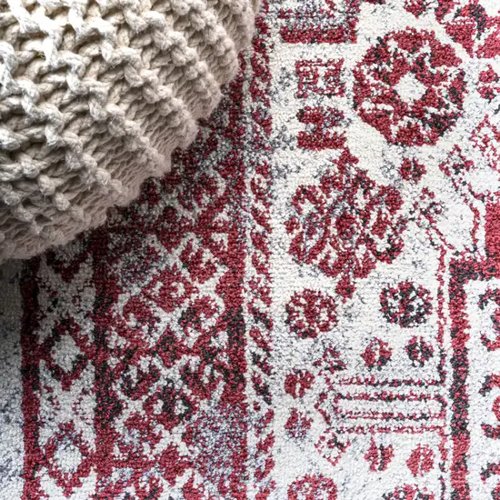 10' Medallion Runner Rug Photo 7