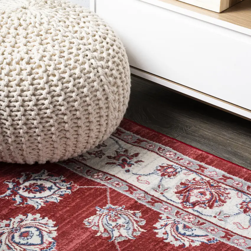 8' Medallion Runner Rug Photo 4