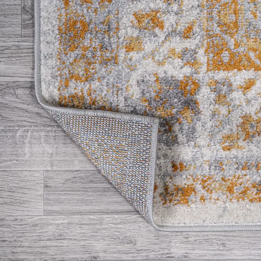 8' Medallion Runner Rug Photo 6