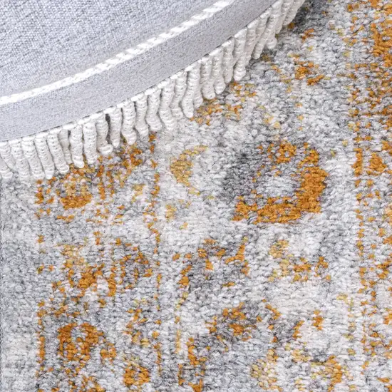 8' Medallion Runner Rug Photo 8