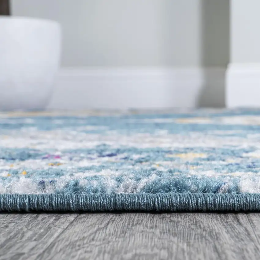 8' Medallion Runner Rug Photo 8