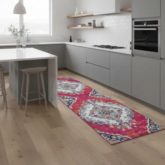 8' Medallion Runner Rug Photo 1