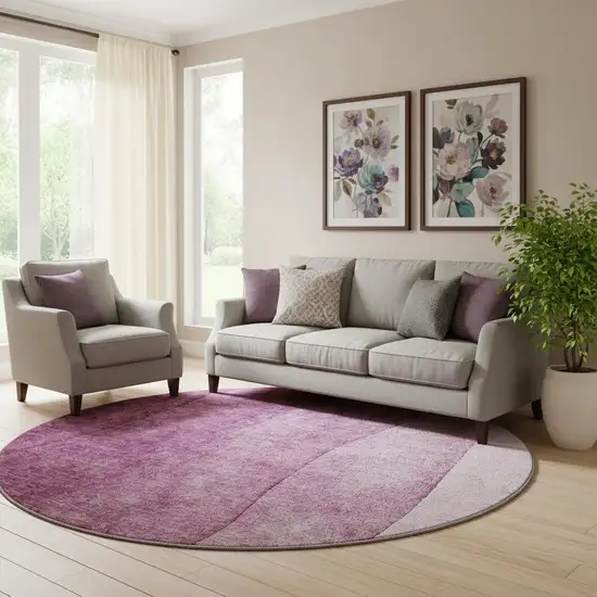 8' Merlot And Ivory Ombre Washable Round Rug With UV Protection Photo 1