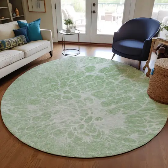 8' Mint Green And Ivory Round Abstract Washable Indoor Outdoor Area Rug Photo 7