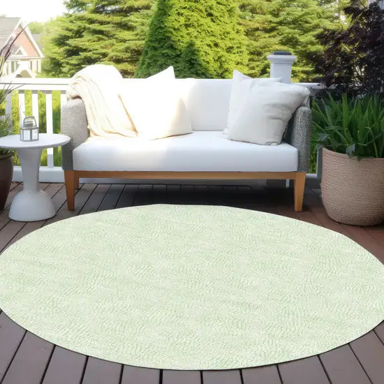 8' Mint Green And Ivory Round Geometric Washable Indoor Outdoor Area Rug Photo 7