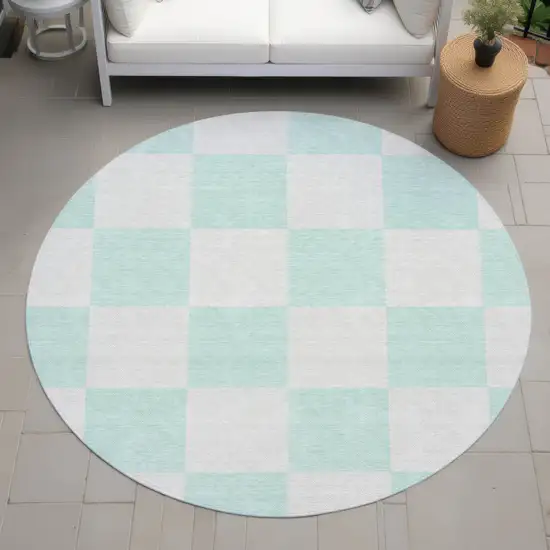 8' Mint Green And Ivory Round Geometric Washable Indoor Outdoor Area Rug Photo 7