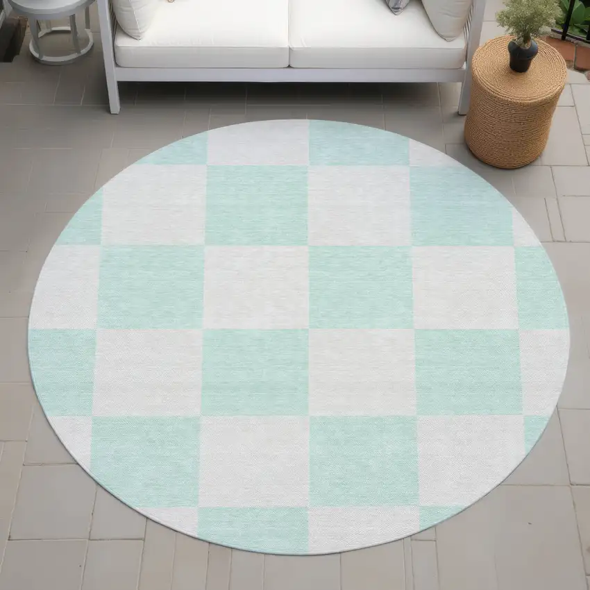 8' Mint Green And Ivory Round Geometric Washable Indoor Outdoor Area Rug Photo 7