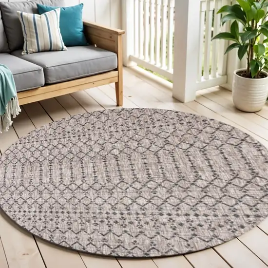 9' Natural And Black Round Trellis Indoor Outdoor Area Rug Photo 1