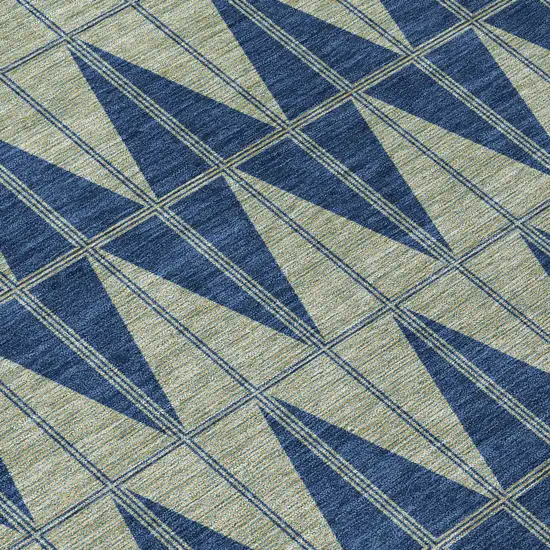 8' Navy Blue And Beige Round Geometric Washable Indoor Outdoor Area Rug Photo 9