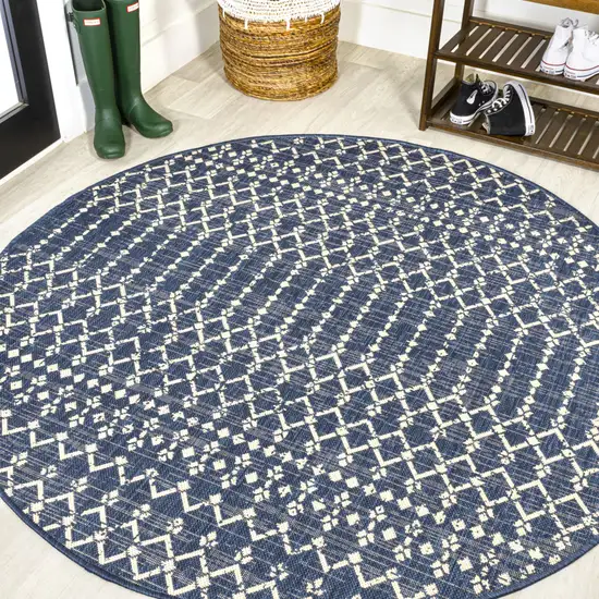 8' Navy Blue And Beige Round Trellis Indoor Outdoor Area Rug Photo 4