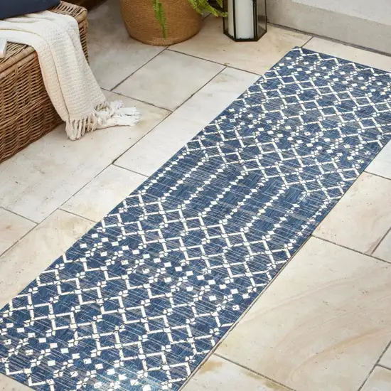 8' Navy Blue And Beige Trellis Indoor Outdoor Runner Rug Photo 5