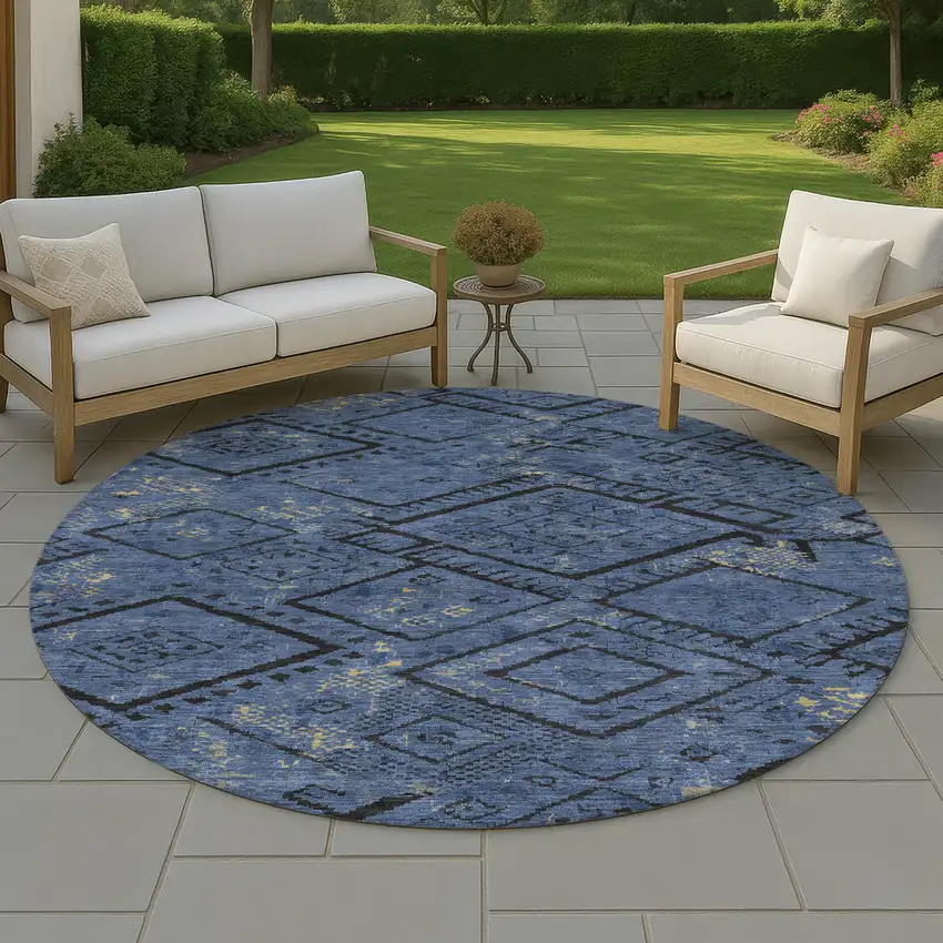 8' Navy Blue And Blue Round Geometric Washable Indoor Outdoor Area Rug Photo 4