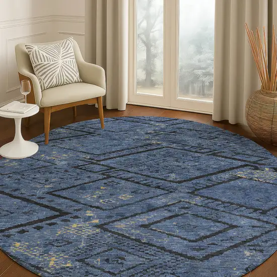 8' Navy Blue And Blue Round Geometric Washable Indoor Outdoor Area Rug Photo 5