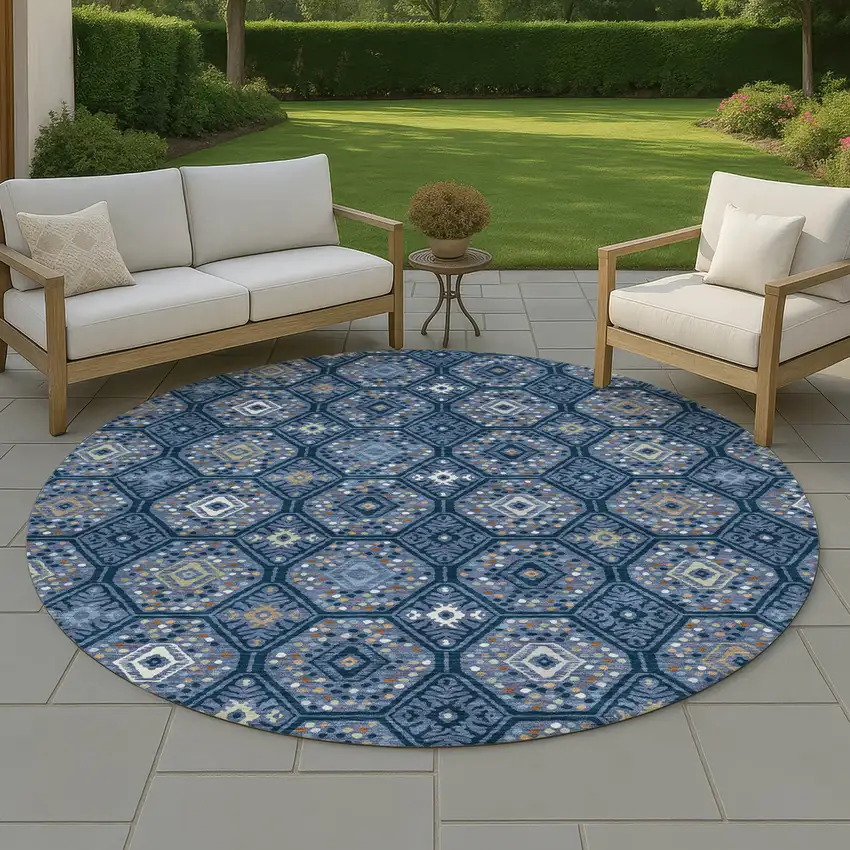 8' Navy Blue And Blue Round Geometric Washable Indoor Outdoor Area Rug Photo 4