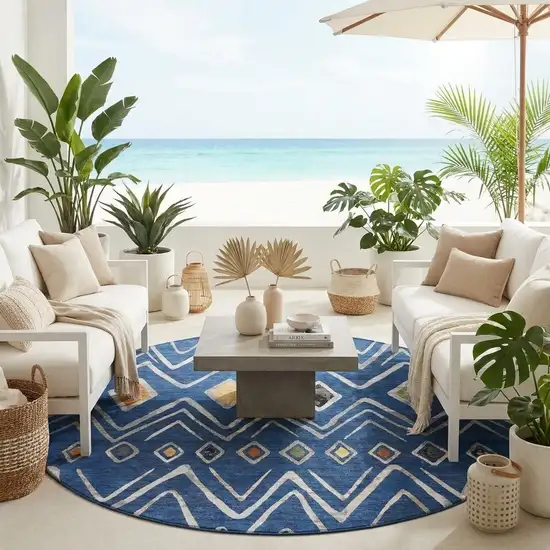 8' Navy Blue And Blue Round Geometric Washable Indoor Outdoor Area Rug Photo 1