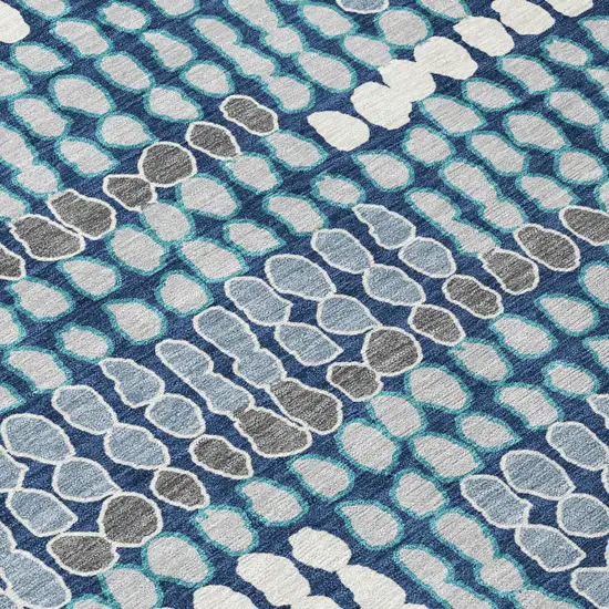 8' Navy Blue And Blue Round Geometric Washable Indoor Outdoor Area Rug Photo 4