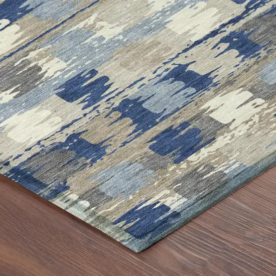 8' Navy Blue And Charcoal Round Abstract Washable Indoor Outdoor Area Rug Photo 7
