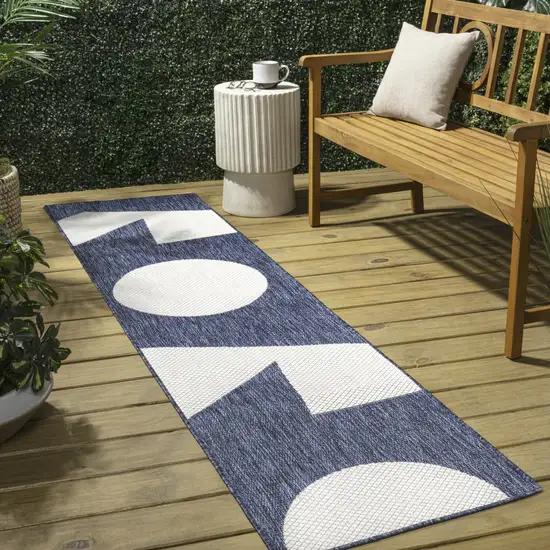 8' Navy Blue And Cream Geometric Indoor Outdoor Runner Rug Photo 5