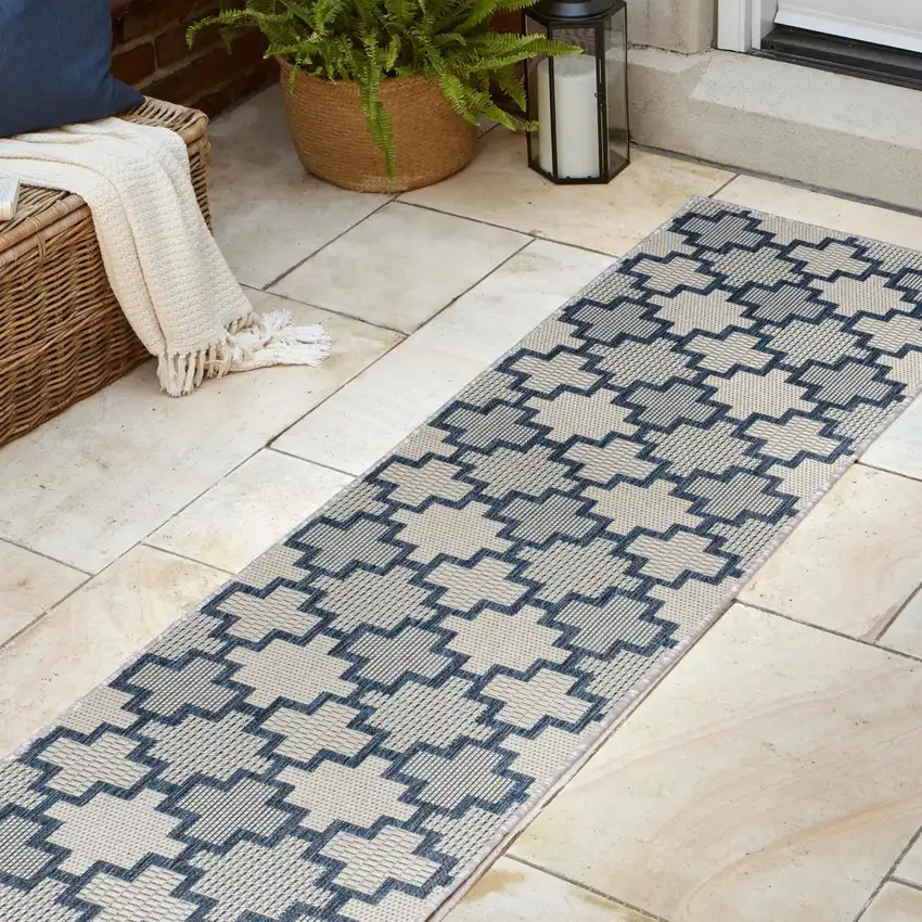 8' Navy Blue And Cream Trellis Indoor Outdoor Runner Rug Photo 4