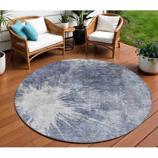 8' Navy Blue And Denim Blue Round Abstract Washable Indoor Outdoor Area Rug Photo 1