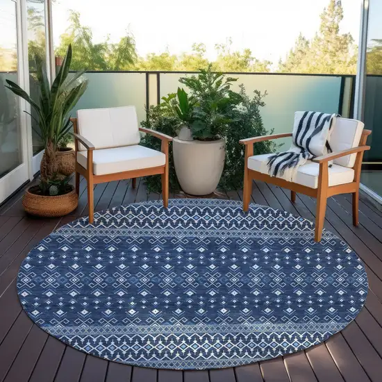 8' Navy Blue And Denim Blue Round Tribal Washable Indoor Outdoor Area Rug Photo 6