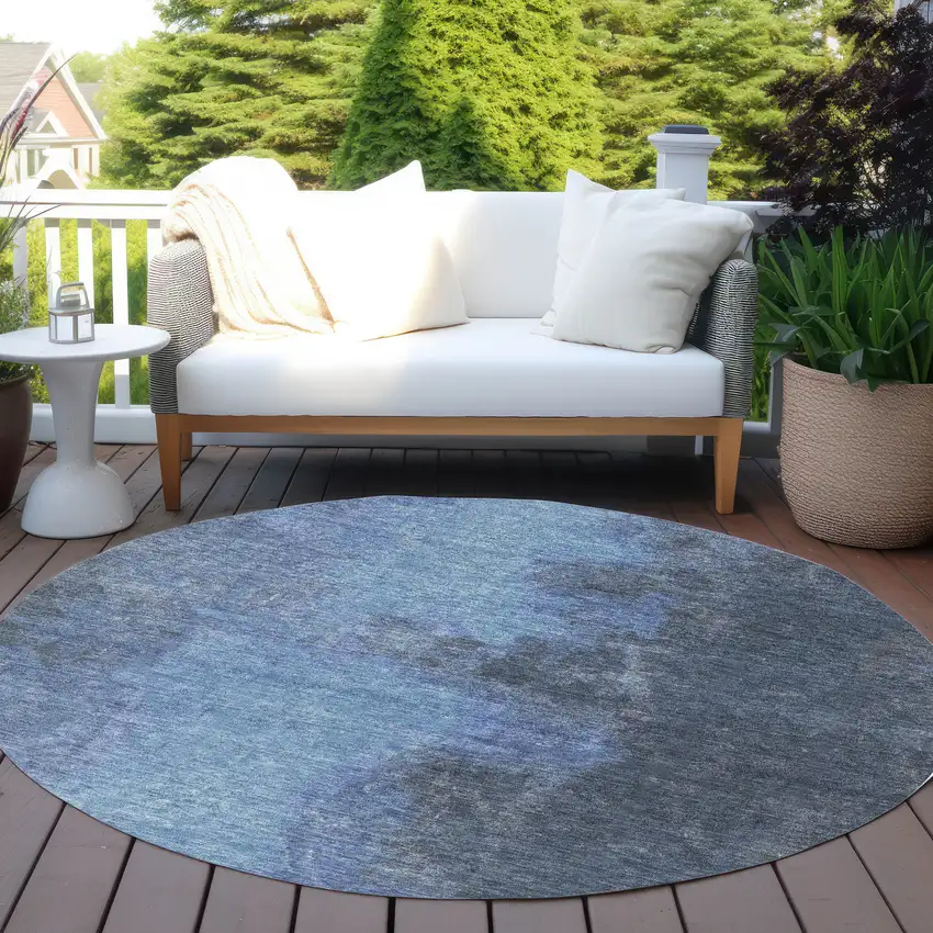 8' Navy Blue And Gray Round Abstract Washable Indoor Outdoor Area Rug Photo 5