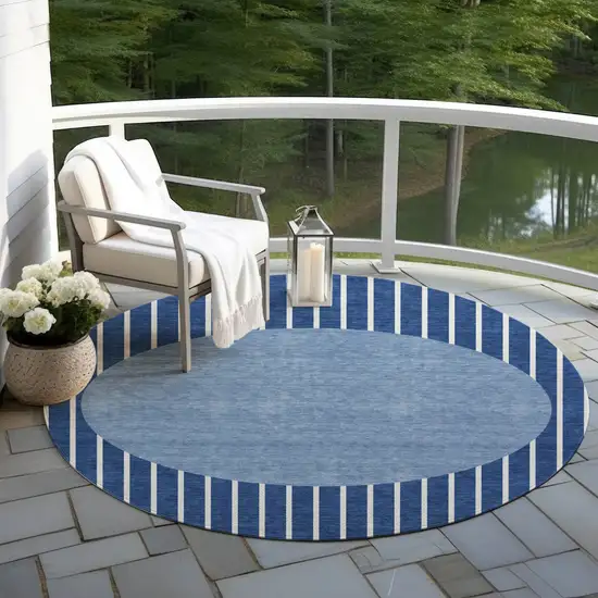 8' Navy Blue And Gray Round Striped Washable Indoor Outdoor Area Rug Photo 6