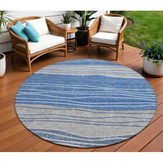 8' Navy Blue And Gray Round Striped Washable Indoor Outdoor Area Rug Photo 1