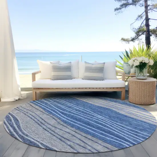 8' Navy Blue And Gray Round Striped Washable Indoor Outdoor Area Rug Photo 6