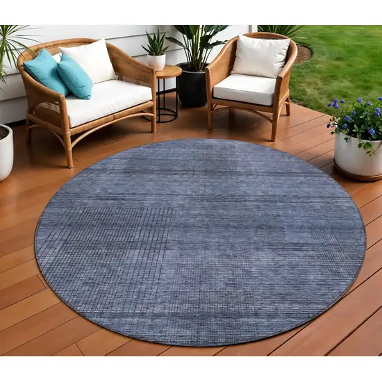 8' Navy Blue And Gray Round Striped Washable Indoor Outdoor Area Rug Photo 7